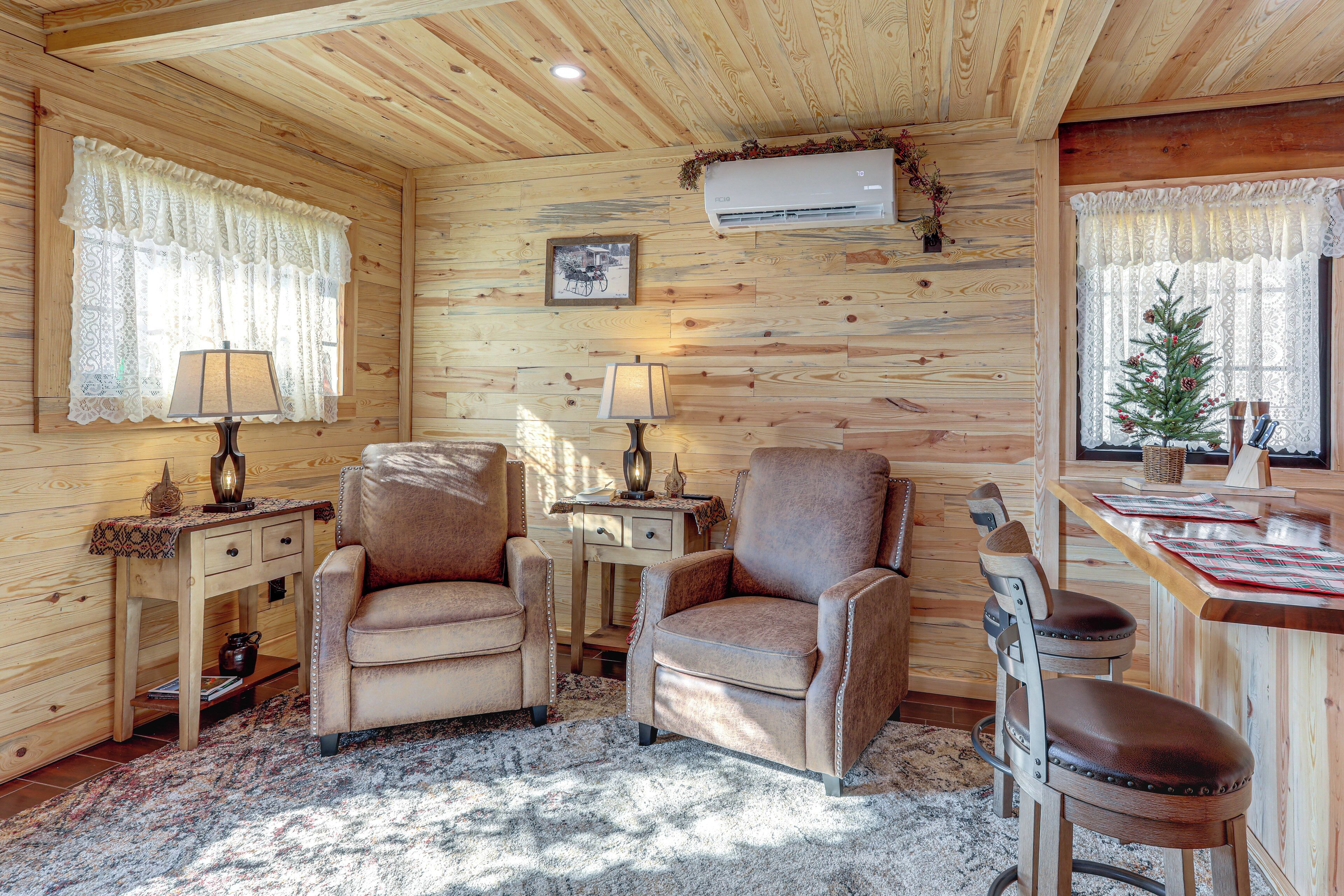 House (1 Bedroom) | Interior