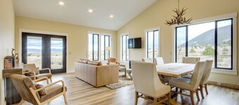 Mtn-view Gem Near Chico, Sage & Yellowstone!