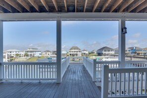 House (3 Bedrooms) | Interior - Walk to Beach! Bayfront Port Bolivar Home w/ Dock (Port Bolivar)