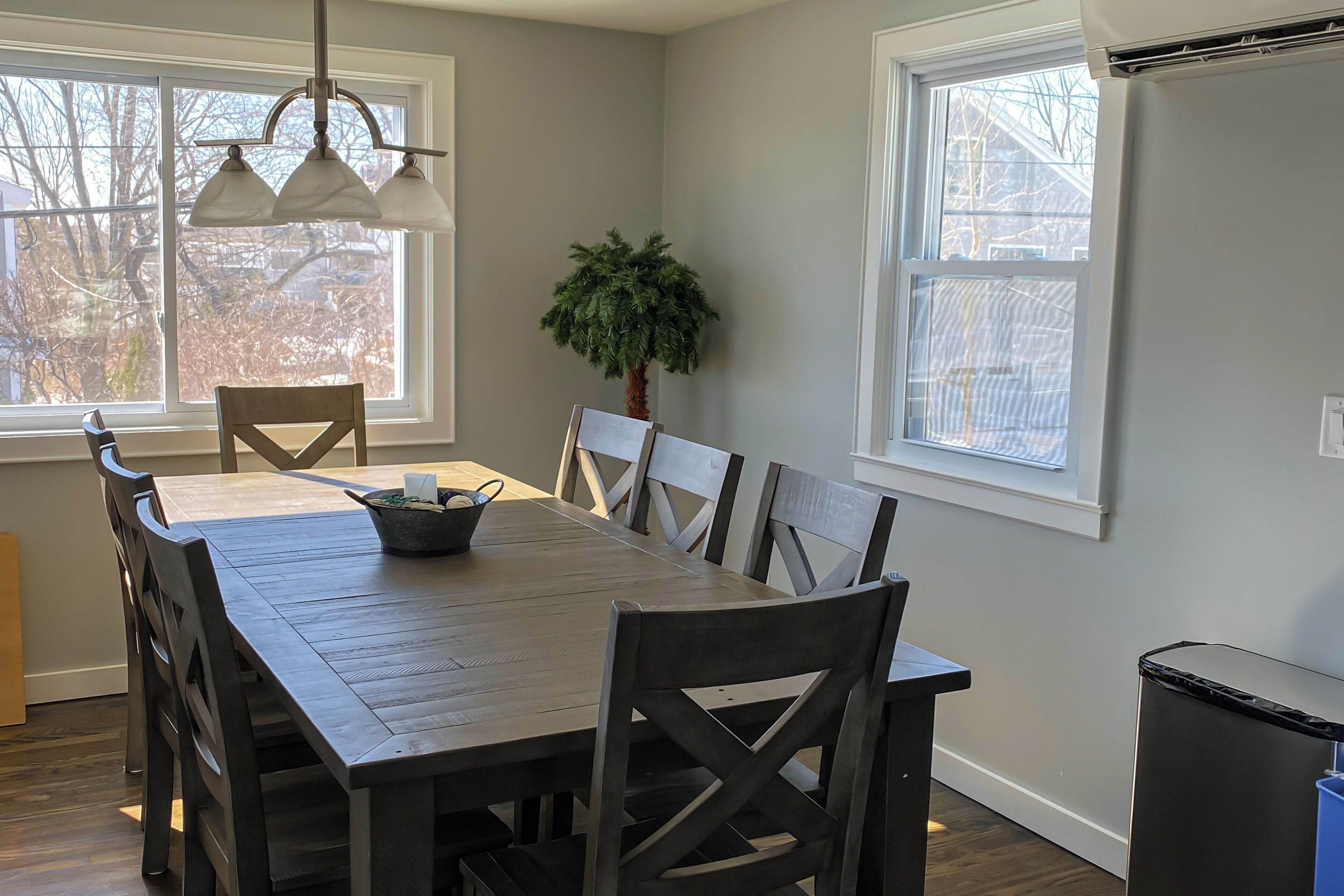 المنشأة من الداخل