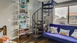 House (4 Bedrooms) | Interior - Coastal York Gem Near Beach: Work, Play & Explore! (York Beach)