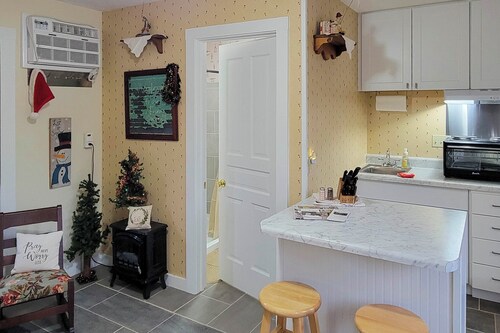 Outdoorsy Delphi Retreat w/ Fishing Pond + Trails