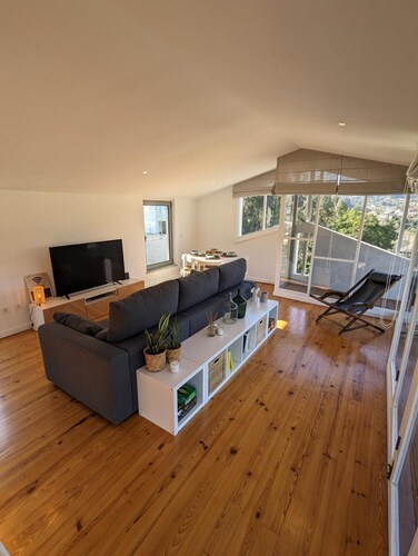 Cantinho dos Avós – Country House with Mountain View, Wi-Fi and Air Conditioning