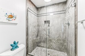 Shower, towels - Welcome to Ocean Mile G-4! (St. George Island)