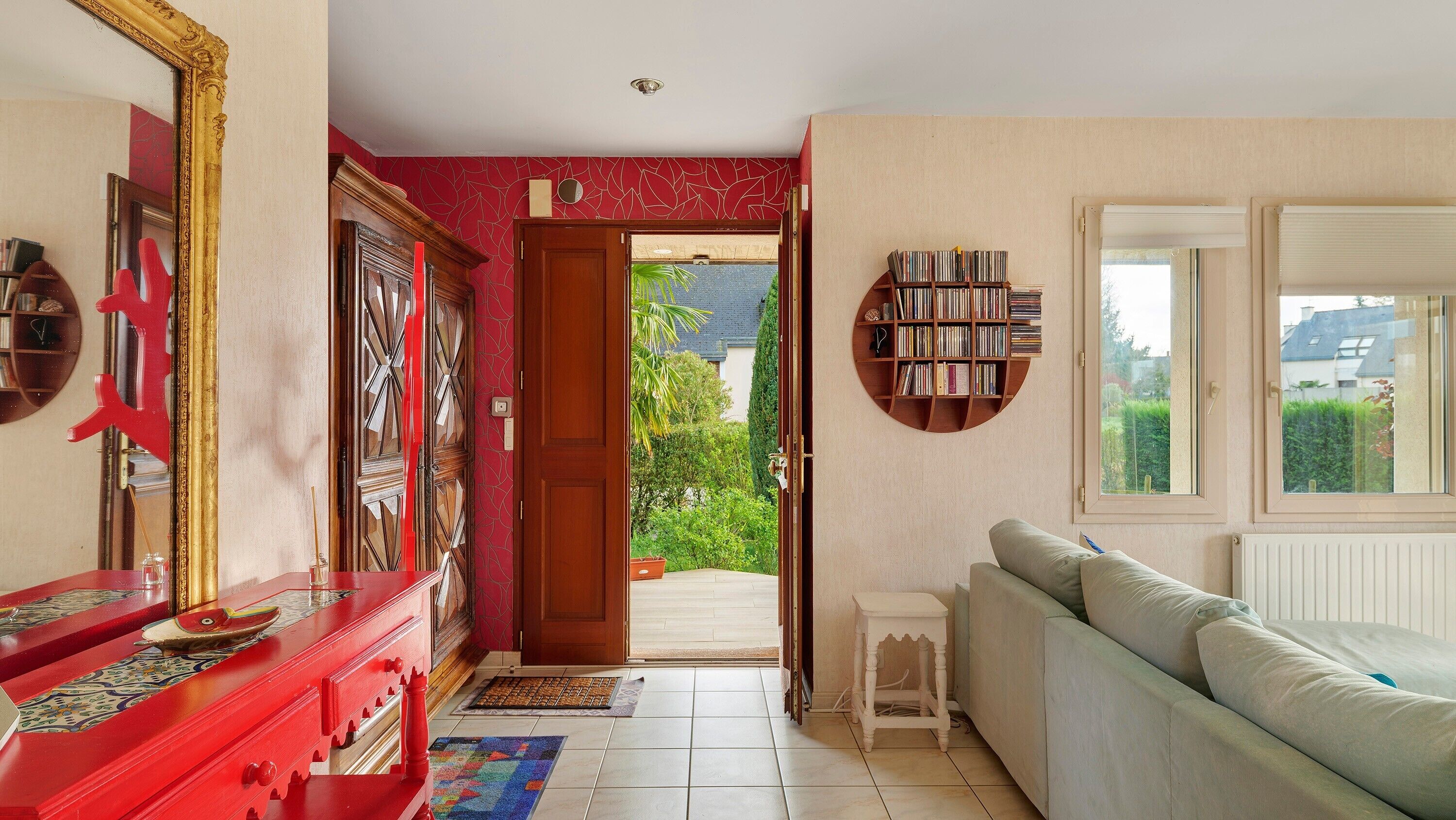 TV, DVD player, stereo