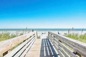Beach - 256 Melody Gardens (The Glitzy Mermaid) (Surfside Beach)