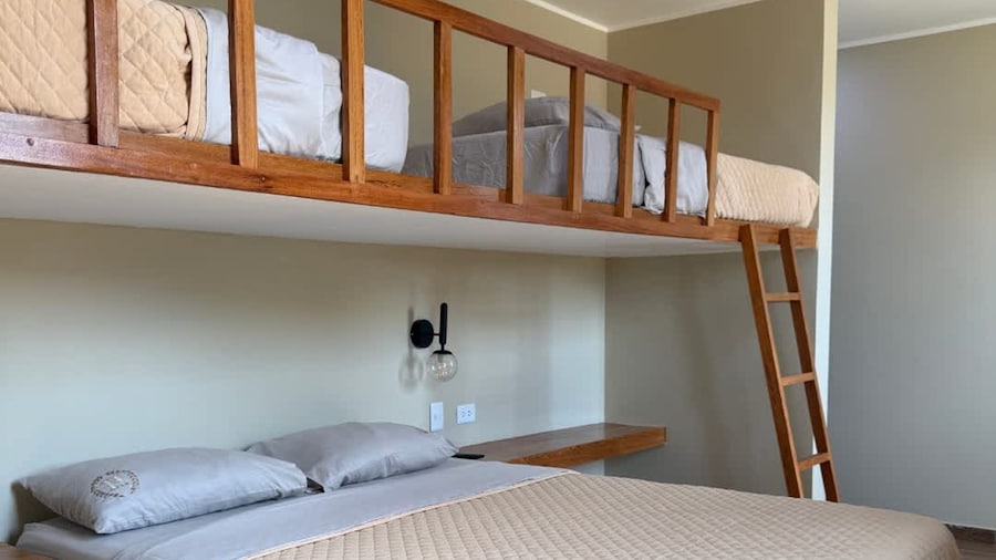 HOP Paradise Modern Luxury Near the Beach