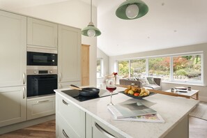 1 bedroom, Internet - The Lookout With 1 Bedrooms and 1 Bathrooms (Grange-over-Sands)