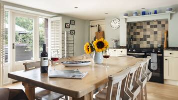 Rumah | 5 kamar tidur dan internet