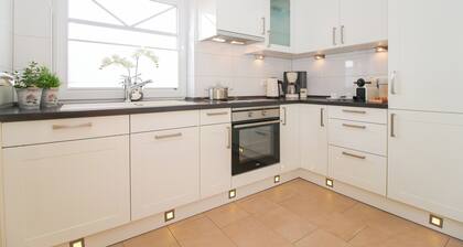 Exclusive vacation apartment in Norddeich, just a few minutes' walk from the sea.