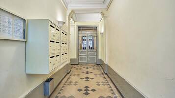 Apartment | Interior