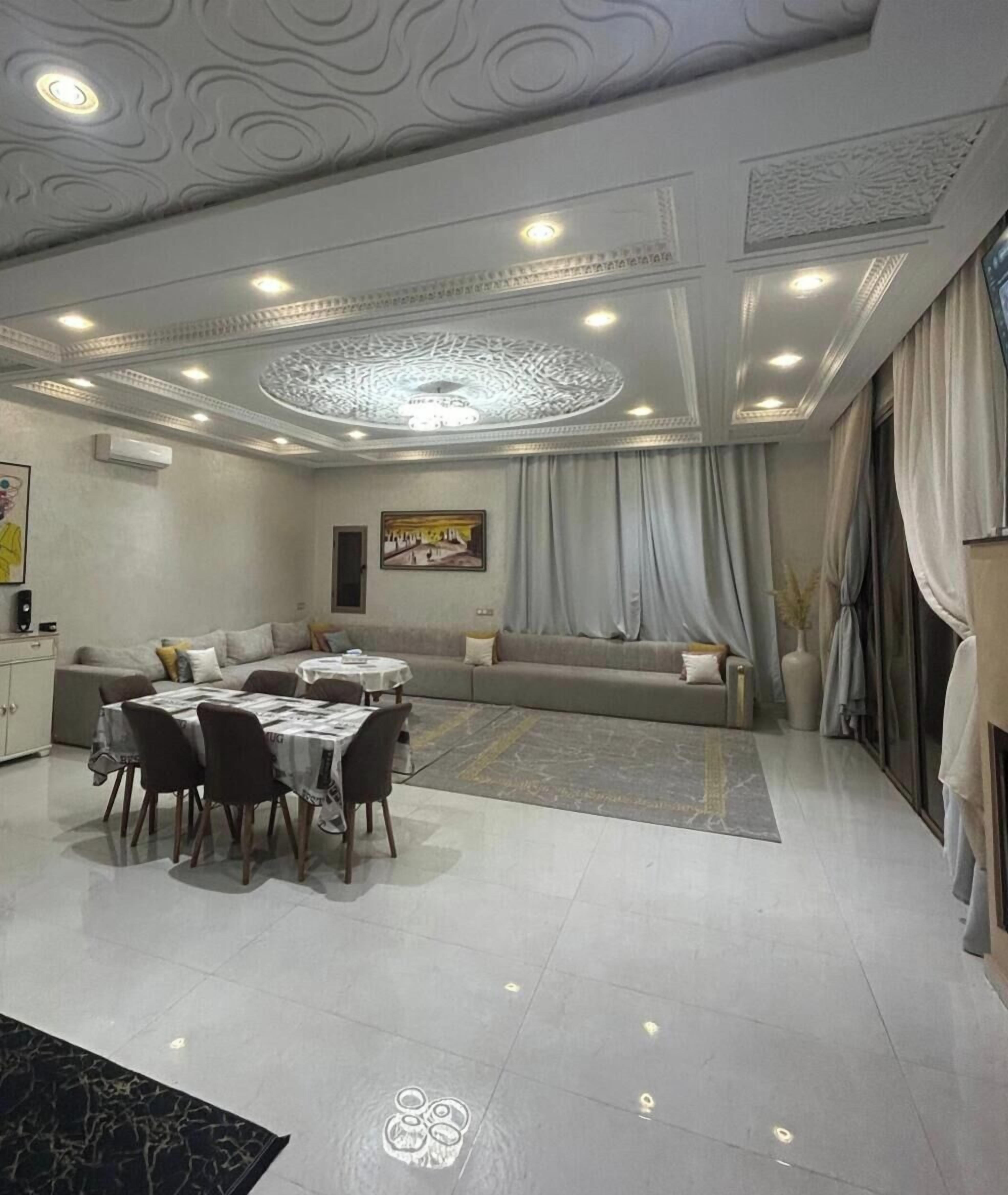 Luxury Escape: Private Villa 12 Minutes From Jemaa El-fna Square - 馬拉卡治