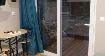 Garden house 2-4 persons with terrace near the forest in a quiet area.