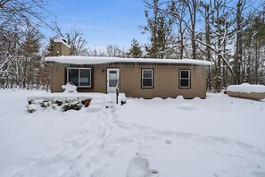 House, 3 Bedrooms | Exterior - Lewiston Landing: Cozy Lake Access Getaway 3 Bedroom Home (Lewiston)