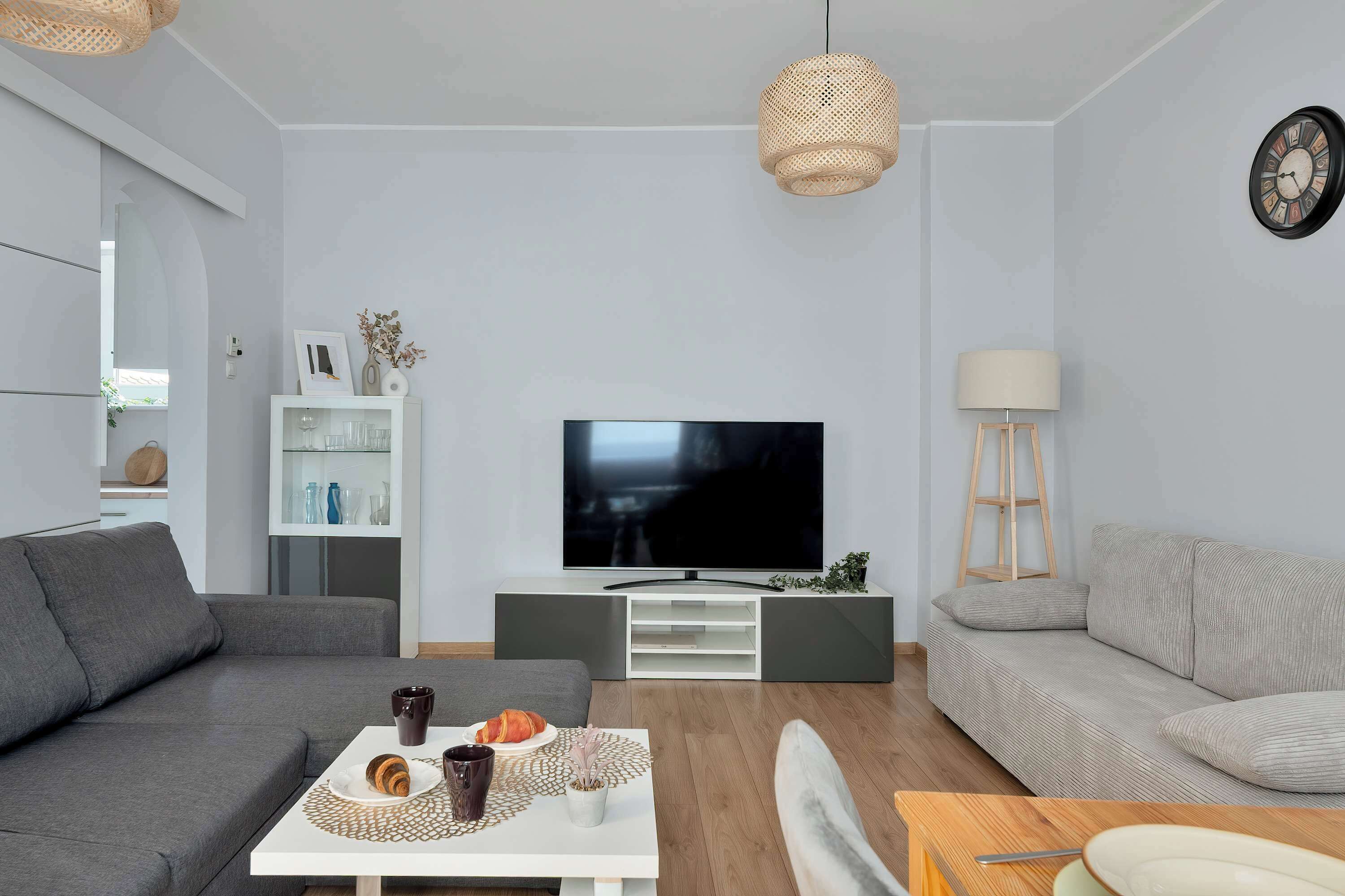 TV, offices
