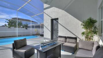 Villa, 4 Bedrooms | Pool