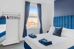 2 chambres, fer et planche à repasser, lit parapluie, Wi-Fi gratuit