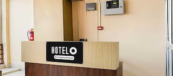 Hotel O Mankapur Stadium Bus Terminal