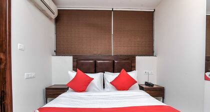 Hotel O Mankapur Stadium Bus Terminal