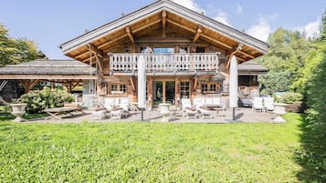 Chalet | Tempat makan outdoor