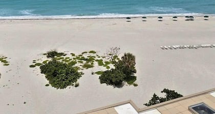 Amazing Beachside Retreat - Sayana