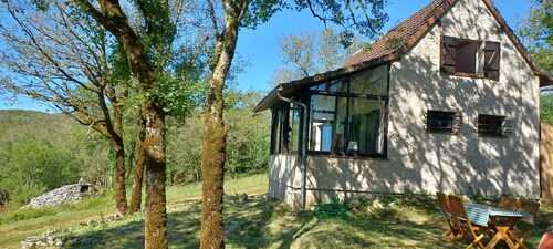  AU  COEUR DU PARC NATUREL CE GITE  ALLIE  VUE SUBLIME  ET  CADRE REPOSANT