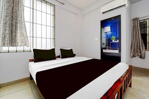 House - Collection O Rajagiri Hospital Aluva East (Aluva)
