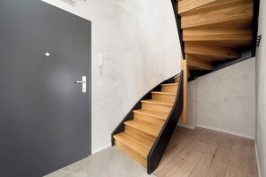 Interior - Kajdasza 1A Wrocław | Luxury Sky Jagodno Apartment with Jacuzzi | Parking & Terrace (Wrocław)