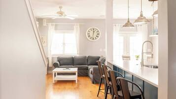 House, Berbilang Katil, Kitchen, Garden View (Delavan Lakeside Retreat) | Bahagian dalam