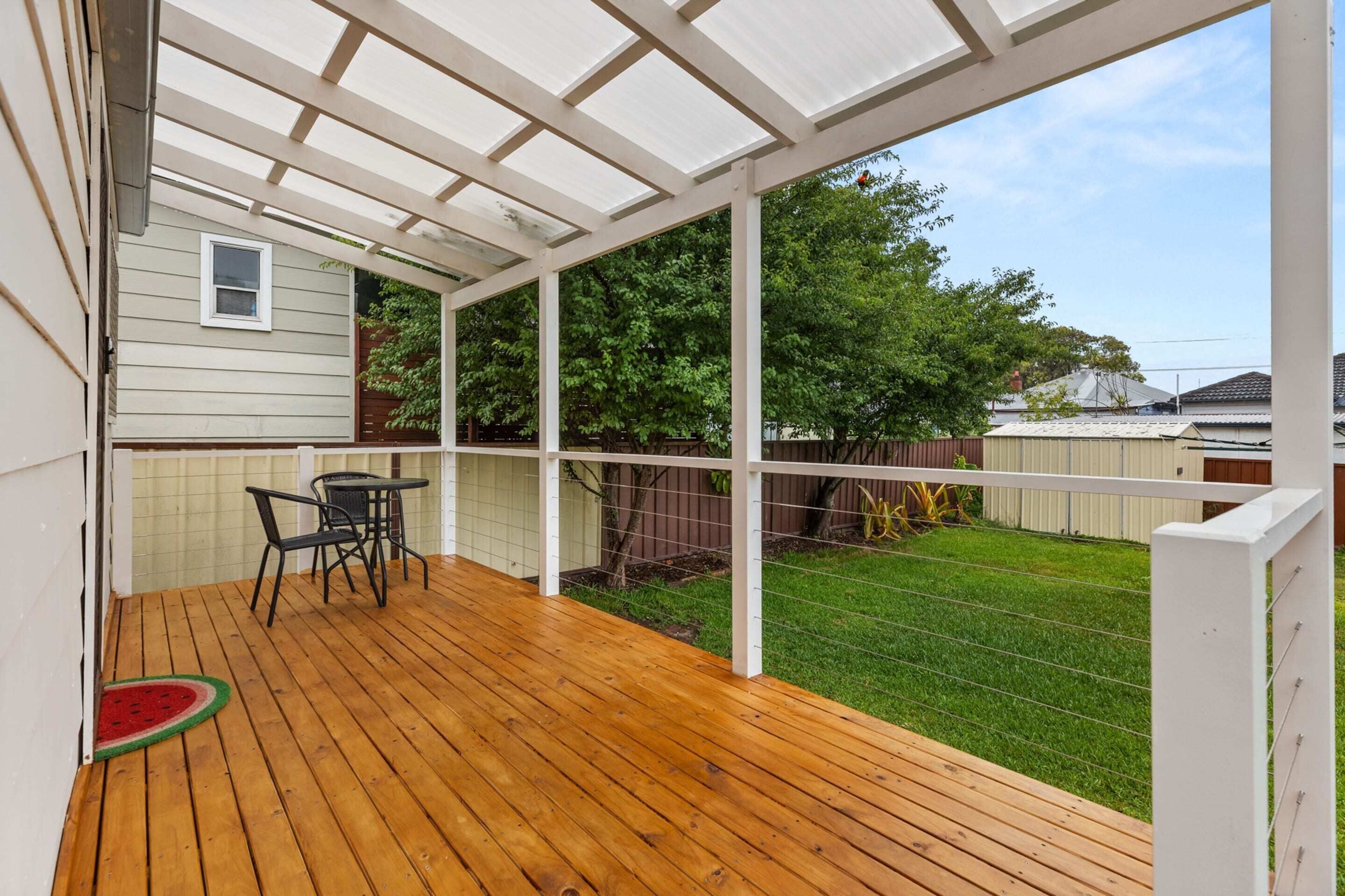 Apartment | Outdoor dining