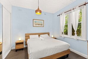 Apartment - Relaxing Retreat With Spacious Outdoor Area (Newcastle)