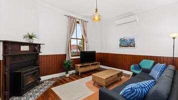 Apartment | Living room