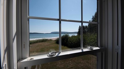 Lantern Hill & Hollow