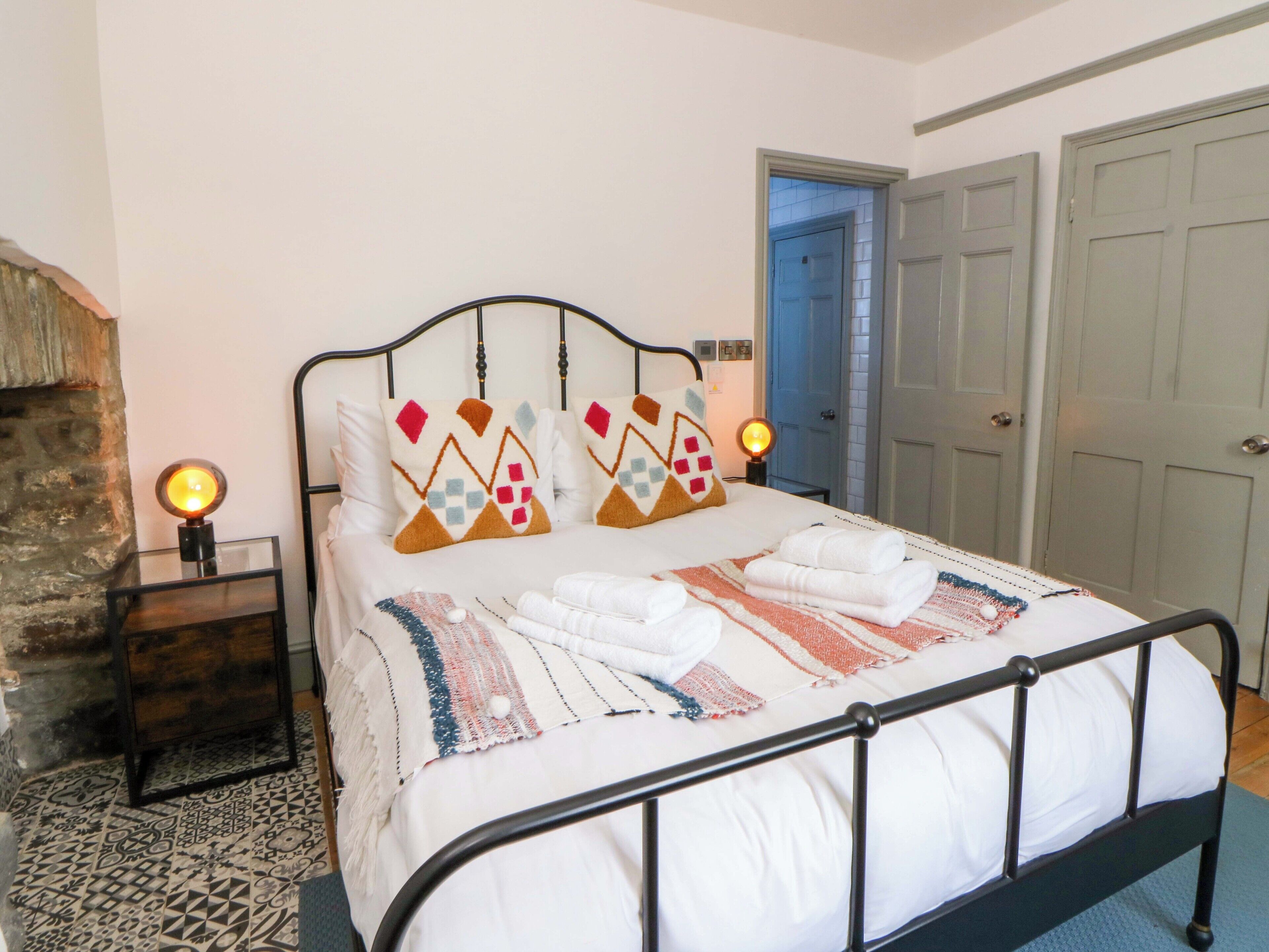 4 多间卧室、特色装修、特色家居、免费 WiFi