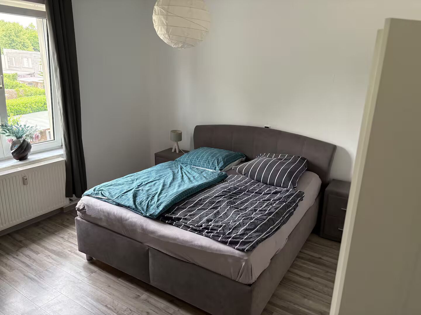 熨斗/熨衫板、Wi-Fi、床單