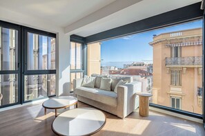 Apartment | Living area - Superb Terrace Apartment in Monaco/beausoleil (Beausoleil)
