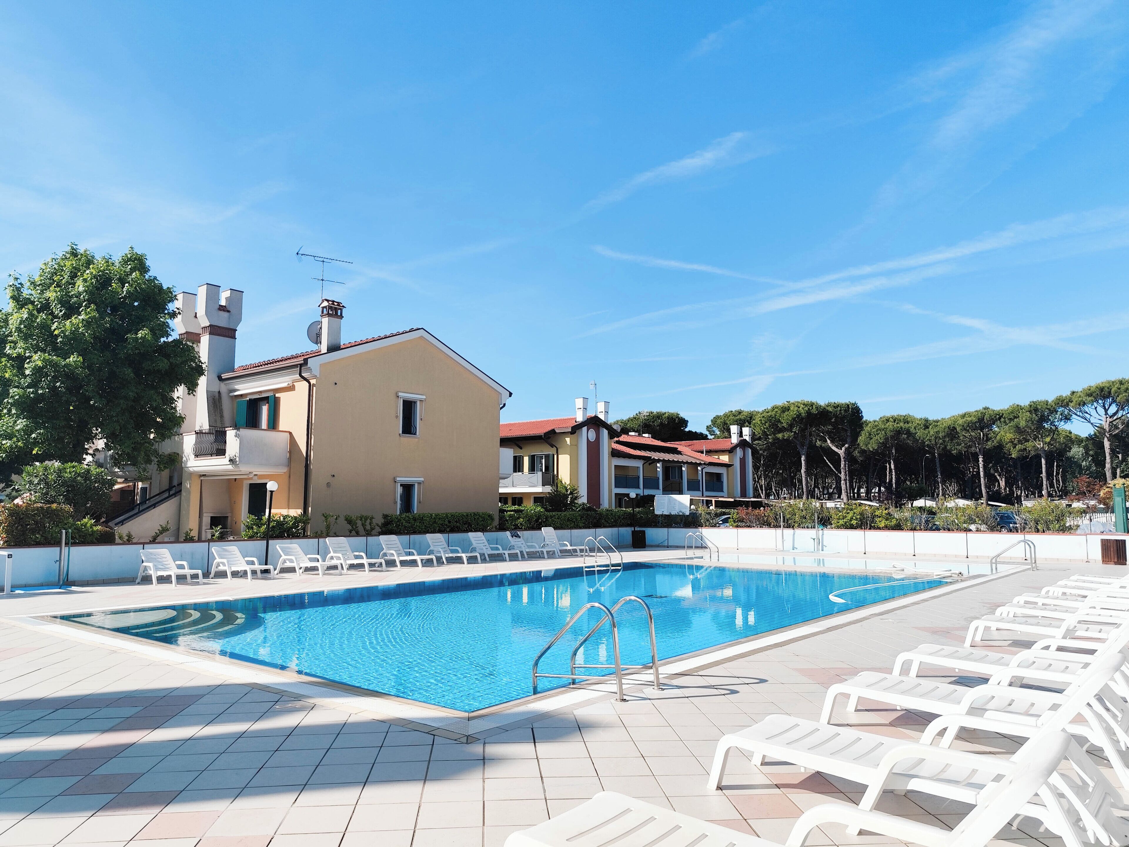 Udendørs pool