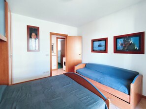Room - Bright Apartment With Pool (Cavallino-Treporti)