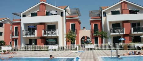 Piscina all'aperto