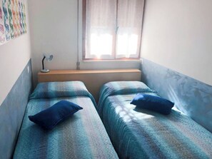 Bungalow, 2 Bedrooms, Balcony, Garden View | 3 bedrooms - Comfy Bungalow With Garden (Cavallino-Treporti)