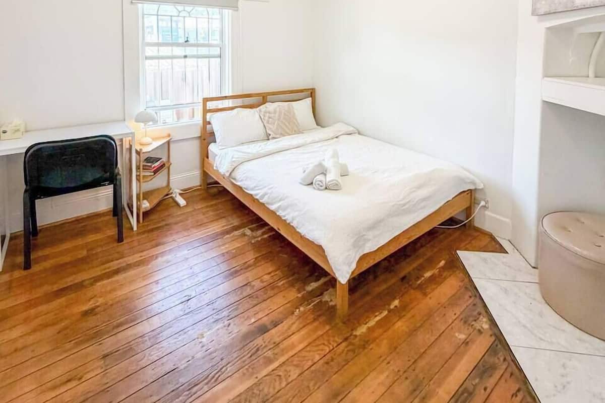 Rom – classic | Skrivebord, skrivebord for bærbar PC og wi-fi (inkludert)