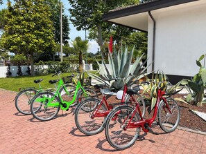 Bungalow, 2 Bedrooms, Balcony, Garden View | Property grounds - Comfy Bungalow Between Jesolo and Punta Sabbioni (Cavallino-Treporti)