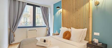 Apartment | 2 bedrooms, laptop workspace, iron/ironing board, bed sheets