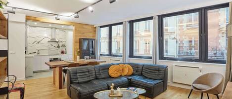 Apartment | Living area