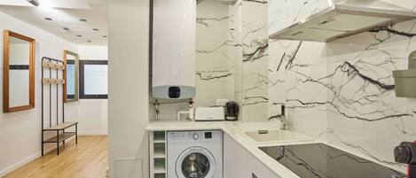 Apartment | Private kitchen