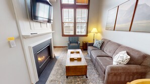 TV, fireplace - NEW! Allegheny Springs 439 - Brigham One Bedroom Condo (Snowshoe)