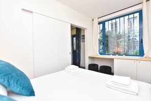 Apartment | 1 bedroom, iron/ironing board, bed sheets - Superb Apartment-1br/2p - Sentier (Paris)