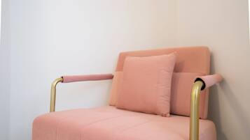 公寓 (2 Bedrooms) | 2 多间卧室、熨斗/熨衣板、婴儿床、床单