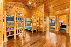 9 Schlafzimmer, WLAN, Bettwäsche