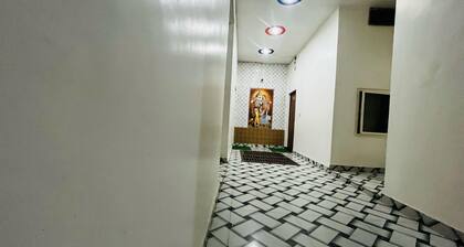 Hotel O Bhuteshwar Mahadev Temple